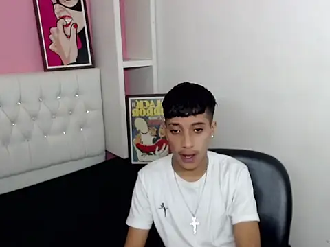 Snapshot of jl_brayan12 chatting on July 2026 04:01:01 AM jl brayan12 online show from July 2026 04:01:01 AM
