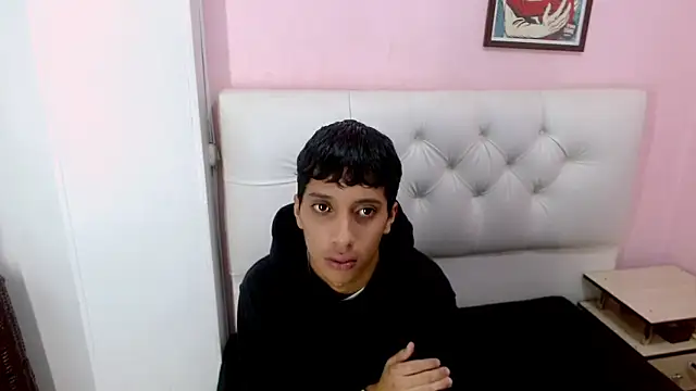Snapshot of jl_brayan12 chatting on June 2026 01:23:01 PM jl brayan12 online show from June 2026 01:23:01 PM