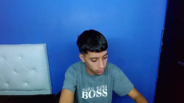 Snapshot of jl_brayan12 chatting on June 2026 07:30:02 PM jl brayan12 online show from June 2026 07:30:02 PM