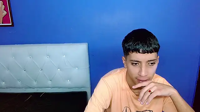 Snapshot of jl_brayan12 chatting on June 2026 07:41:02 PM jl brayan12 online show from June 2026 07:41:02 PM