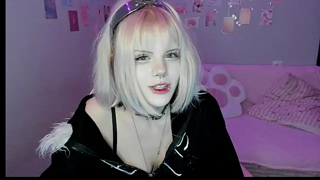 VelvetAlice online show from July 2026 09:12:01 PM