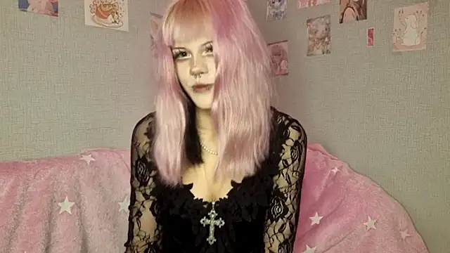 VelvetAlice online show from May 2026 09:04:02 PM