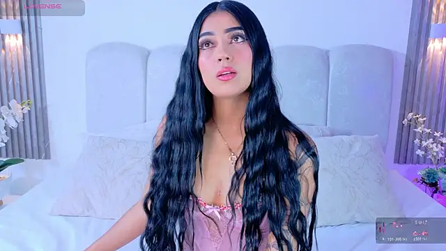 AuroraTaylor1 online show from July 2026 01:06:02 AM