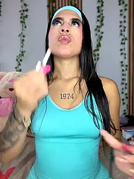 Eveliin   online show from May 2026 11:38:01 AM