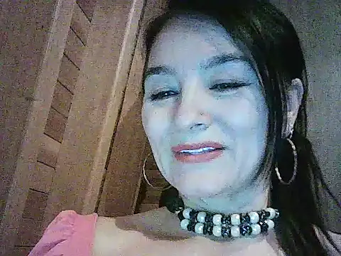 Snapshot of Anlly_garcia002 chatting on June 2026 01:17:02 AM Anlly garcia002 online show from June 2026 01:17:02 AM