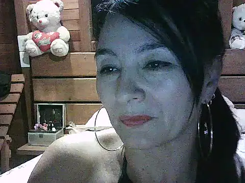 Anlly garcia002 online show from May 2026 11:43:02 PM