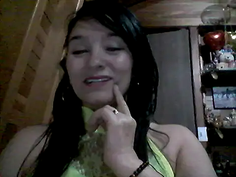 Snapshot of Anlly_garcia002 chatting on June 2026 05:12:01 AM Anlly garcia002 online show from June 2026 05:12:01 AM