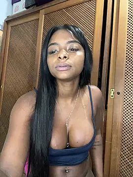 Snapshot of Daianehotangel1 chatting on May 2026 01:28:01 PM Daianehotangel1 online show from May 2026 01:28:01 PM
