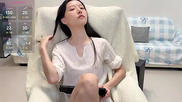 jiajia girl online show from July 2026 02:10:02 PM