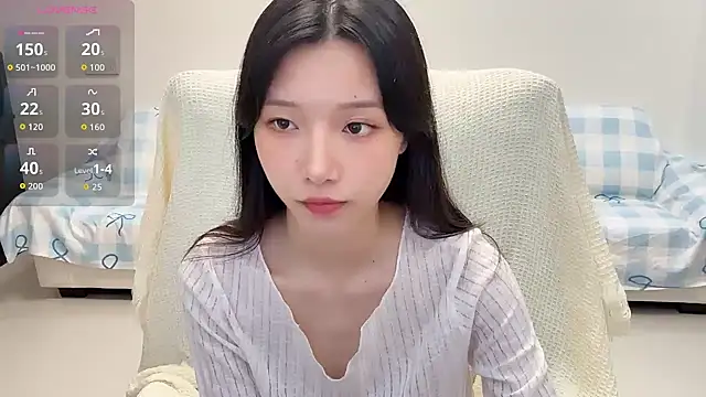 jiajia girl online show from July 2026 01:14:01 PM