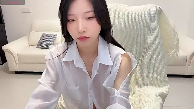 jiajia girl online show from June 2026 03:29:01 PM