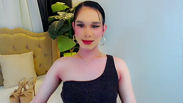 Snapshot of LexiLoreOnTop chatting on June 2026 05:21:02 PM LexiLoreOnTop online show from June 2026 05:21:02 PM