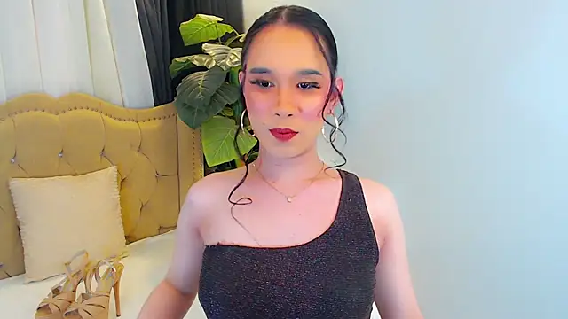 Snapshot of LexiLoreOnTop chatting on June 2026 06:29:01 PM LexiLoreOnTop online show from June 2026 06:29:01 PM