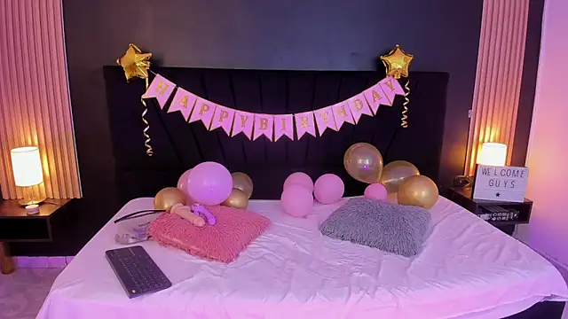 twodolls18 online show from May 2026 03:45:02 AM