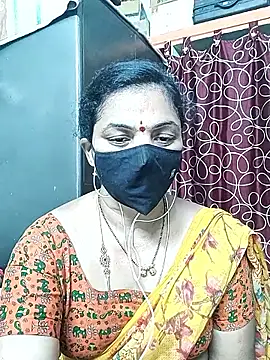 Snapshot of Leela_555 chatting on June 2026 11:09:02 AM Leela 555 online show from June 2026 11:09:02 AM