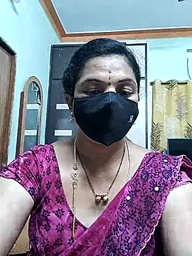 Snapshot of Leela_555 chatting on June 2026 07:30:02 AM Leela 555 online show from June 2026 07:30:02 AM