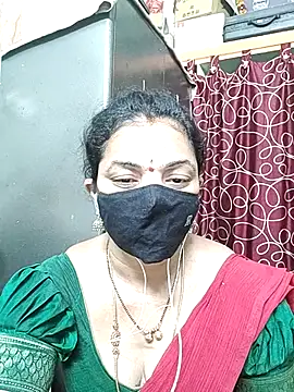 Snapshot of Leela_555 chatting on July 2026 11:15:02 PM Leela 555 online show from July 2026 11:15:02 PM