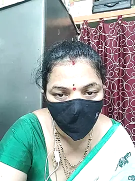 Snapshot of Leela_555 chatting on July 2026 10:57:02 PM Leela 555 online show from July 2026 10:57:02 PM