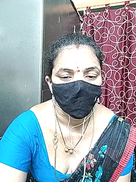 Snapshot of Leela_555 chatting on July 2026 02:02:01 PM Leela 555 online show from July 2026 02:02:01 PM