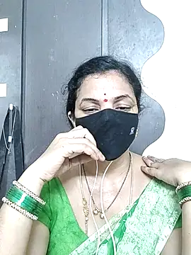 Snapshot of Leela_555 chatting on June 2026 03:34:01 PM Leela 555 online show from June 2026 03:34:01 PM