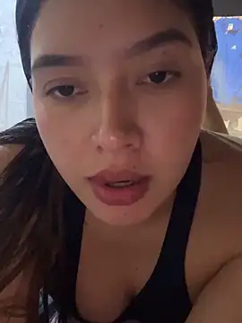 Snapshot of LuxuryCoupleX chatting on May 2026 10:09:01 PM LuxuryCoupleX online show from May 2026 10:09:01 PM
