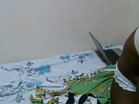 kinky nymo online show from May 2026 12:26:02 PM