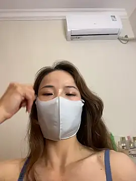 kiss loo online show from May 2026 11:48:01 PM
