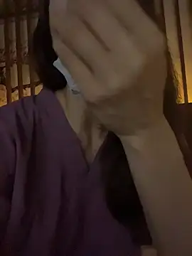 Snapshot of kiss_loo chatting on June 2026 01:00:01 AM kiss loo online show from June 2026 01:00:01 AM