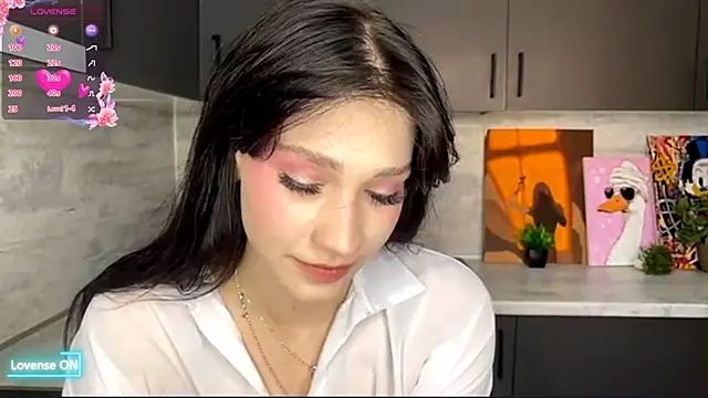 Snapshot of Eniamhaaaaa chatting on June 2026 05:29:02 AM Eniamhaaaaa online show from June 2026 05:29:02 AM