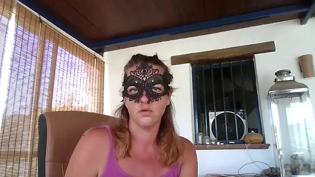 Sexy Nicolette Dutch online show from May 2026 12:47:01 PM