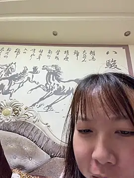 qinqin520 online show from June 2026 12:06:02 PM