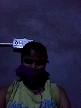 Snapshot of Tiyaasa chatting on May 2026 11:56:01 PM Tiyaasa online show from May 2026 11:56:01 PM