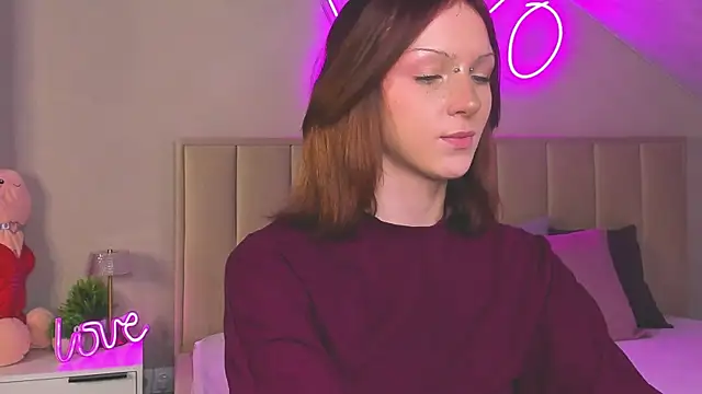 Snapshot of Nelly-May chatting on July 2026 09:16:01 AM Nelly-May online show from July 2026 09:16:01 AM