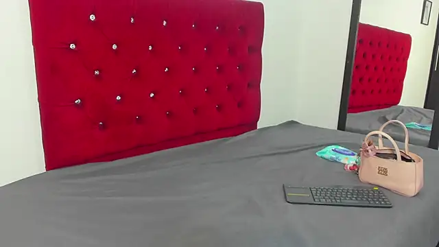Asshley Prince online show from May 2026 01:21:02 PM
