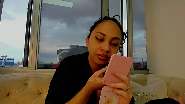 Snapshot of jade_chers chatting on May 2026 11:05:02 AM jade chers online show from May 2026 11:05:02 AM