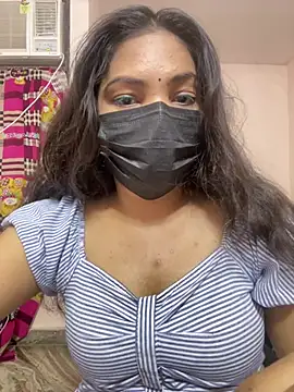Flirty Apsara online show from May 2026 07:12:01 PM