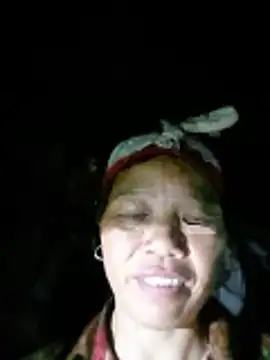 Snapshot of Elfledaa chatting on May 2026 05:19:01 PM Elfledaa online show from May 2026 05:19:01 PM