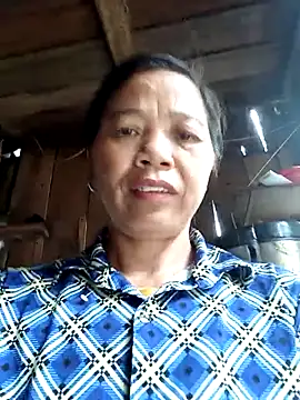 Snapshot of Elfledaa chatting on June 2026 06:24:02 AM Elfledaa online show from June 2026 06:24:02 AM