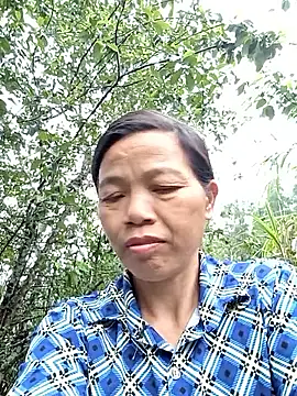 Snapshot of Elfledaa chatting on June 2026 06:21:01 AM Elfledaa online show from June 2026 06:21:01 AM