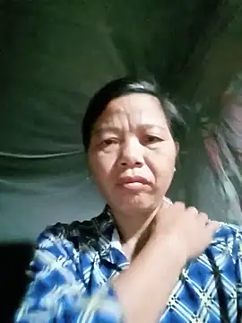 Snapshot of Elfledaa chatting on June 2026 10:04:02 PM Elfledaa online show from June 2026 10:04:02 PM