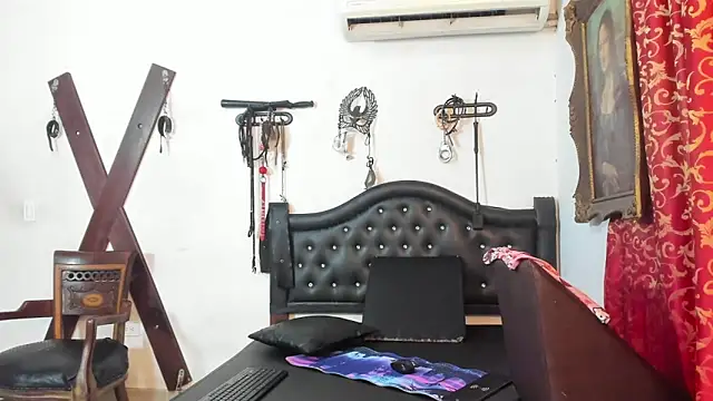 MartinaXBob online show from May 2026 02:28:02 AM