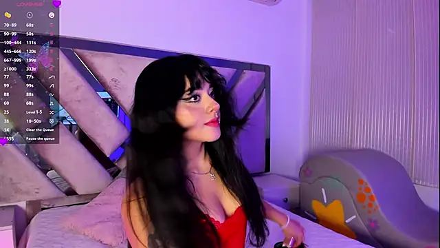 Elena Tylor online show from June 2026 08:09:02 PM
