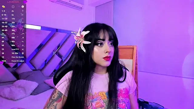 Elena Tylor online show from June 2026 08:50:01 PM
