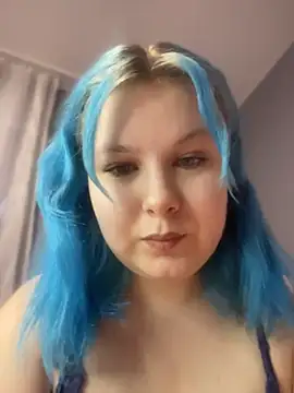Snapshot of Stefani_Art chatting on June 2026 09:53:02 PM Stefani Art online show from June 2026 09:53:02 PM