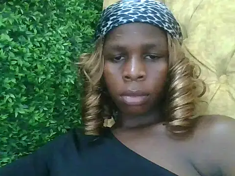 Lill freakyapple online show from June 2026 12:25:01 PM