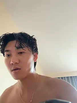 YourBadboy718 online show from July 2026 04:10:01 AM