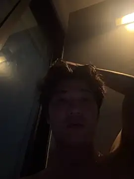 YourBadboy718 online show from June 2026 05:29:01 PM
