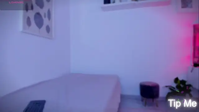 Snapshot of Frrancesca_ chatting on June 2026 03:33:01 AM Frrancesca online show from June 2026 03:33:01 AM