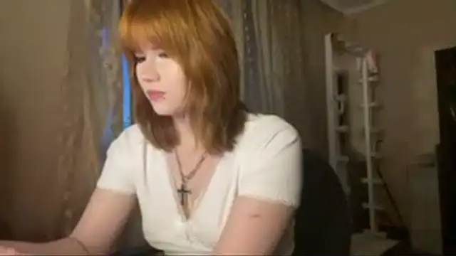 Snapshot of HelloKinki chatting on May 2026 06:09:01 PM HelloKinki online show from May 2026 06:09:01 PM