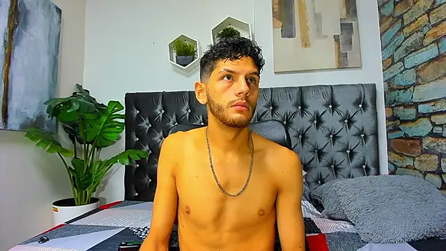 CHRIS GREY online show from May 2026 05:51:02 PM